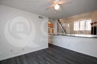 8111 W Wacker Rd in Peoria, AZ - Building Photo - Building Photo