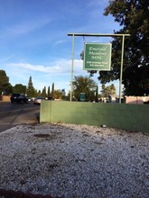 Larchmont Mobile Home Park in Sacramento, CA - Building Photo - Building Photo