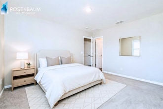 8764 W Reventon Dr, Unit 201 in Arizona City, AZ - Building Photo - Building Photo