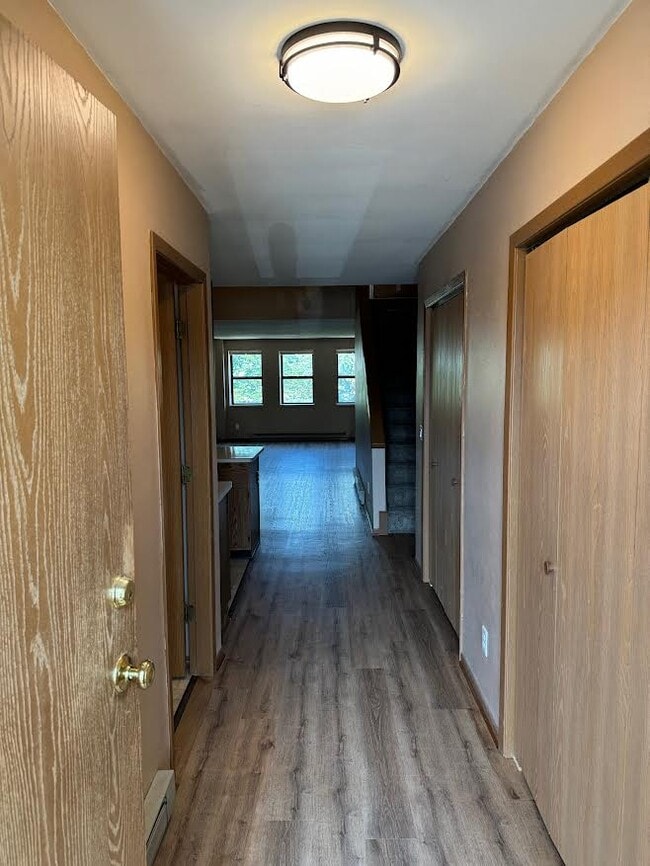 46 E Jackson St, Unit Apartment 4