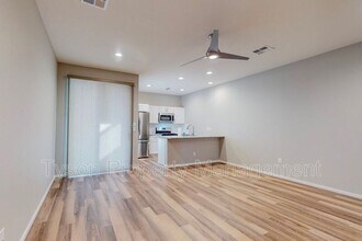 4571 Villa Loma Ln NE in Albuquerque, NM - Building Photo - Building Photo