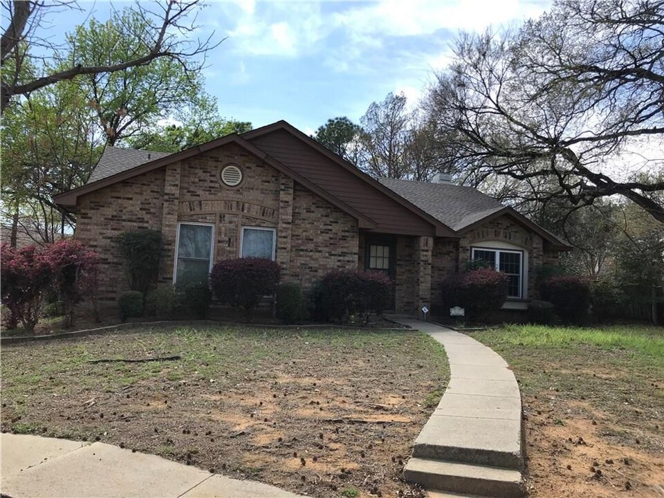 3029 Yorkshire Ct in Flower Mound, TX - Building Photo