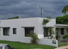 650 83rd St, Unit Front Unit in Miami Beach, FL - Building Photo