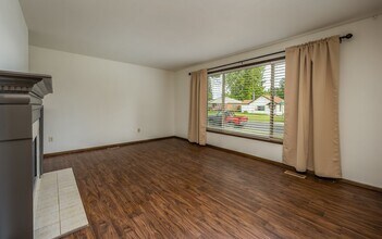 532 W Columbia Ave in Spokane, WA - Building Photo - Building Photo