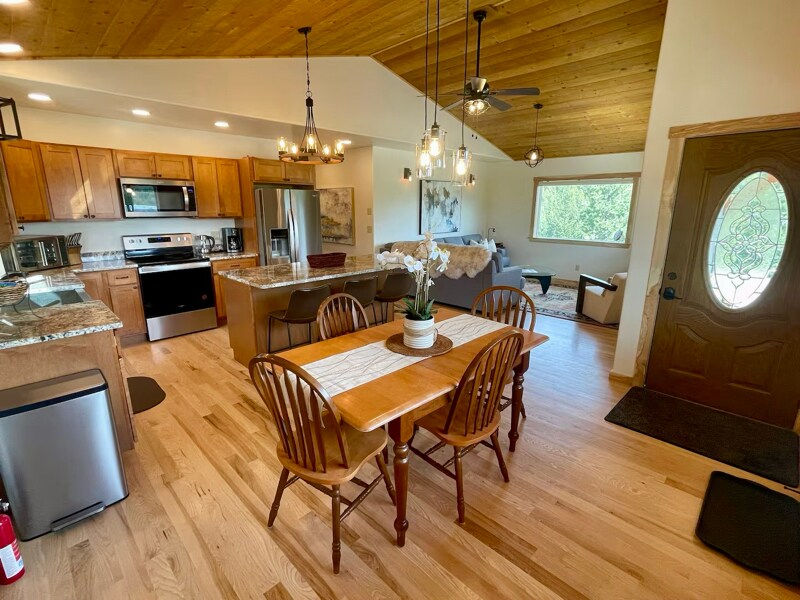 245 Kokanee Dr E in Rexford, MT - Building Photo