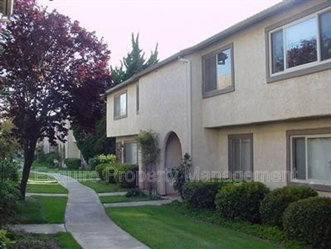property at 3163 Kelp Ln