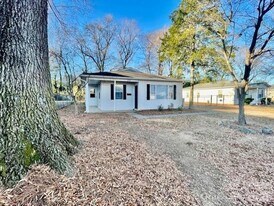 416 E 19th St in Charlotte, NC - Building Photo