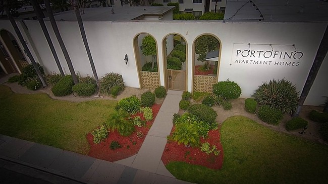 Portofino Apartments in Oxnard, CA - Foto de edificio - Building Photo