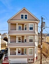 46 Short St in New Bedford, MA - Building Photo - Building Photo