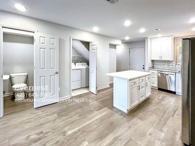 637 Battery Pl in Chattanooga, TN - Building Photo - Building Photo