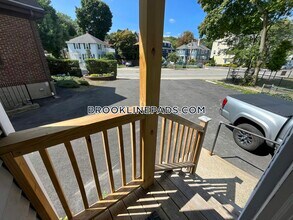 203 High St-Unit -1 in Brookline, MA - Building Photo - Building Photo
