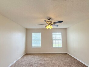 4762 Ribault Ln in Milton, FL - Foto de edificio - Building Photo