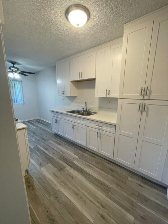 7932 Lampson Ave in Garden Grove, CA - Building Photo