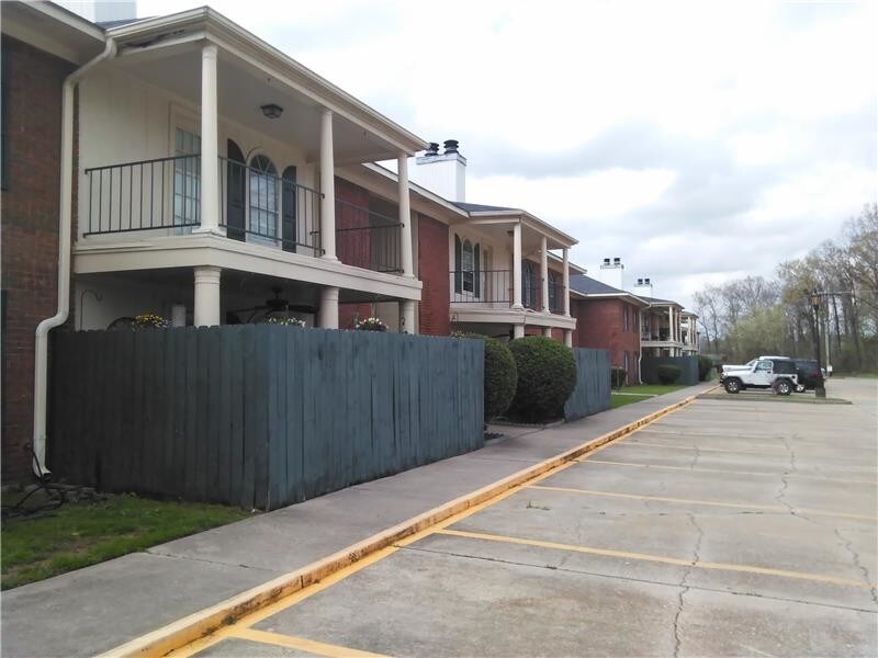 3800 Morrison Dr in Monroe, LA - Building Photo