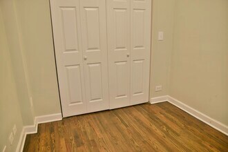1460 W Grace St, Unit 1 in Chicago, IL - Building Photo - Building Photo