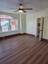 727 Hill Ave, Unit Unit#2 in Pittsburgh, PA - Foto de edificio - Building Photo