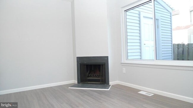 129 Briar Ct in Evesham, NJ - Foto de edificio - Building Photo