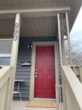 990 N 9th St in Columbus, OH - Foto de edificio - Building Photo