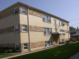 1625 S Harlem Ave Apartments