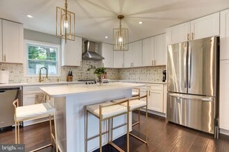 7310 Torran Rocks Way in Gaithersburg, MD - Building Photo - Building Photo