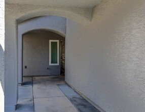 5488 Morning Swim Ln in Las Vegas, NV - Building Photo - Building Photo