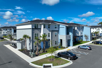 Ekos at Lake Shadow in Orlando, FL - Building Photo - Building Photo