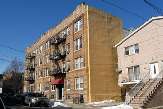 412 53rd St in West New York, NJ - Building Photo - Building Photo