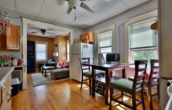 554 W Mifflin St, Unit 2 in Madison, WI - Building Photo - Building Photo