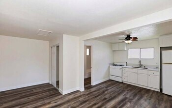 4508 Edgewood Pl in Riverside, CA - Building Photo - Building Photo