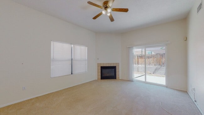 7905 Minge Rd NW in Albuquerque, NM - Building Photo - Building Photo
