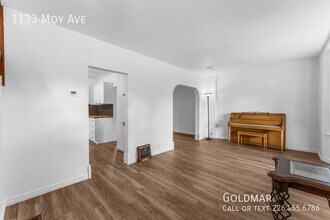 1133 Moy Ave in Windsor, ON - Building Photo - Building Photo