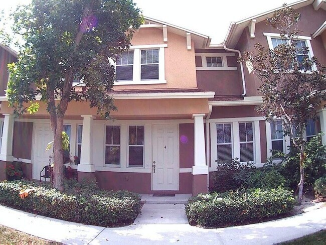 880 Millbrae Ct in West Palm Beach, FL - Building Photo - Building Photo