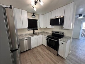 4824 Wellesley Ave in Fort Worth, TX - Building Photo - Building Photo