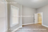 609 Denison St photo'