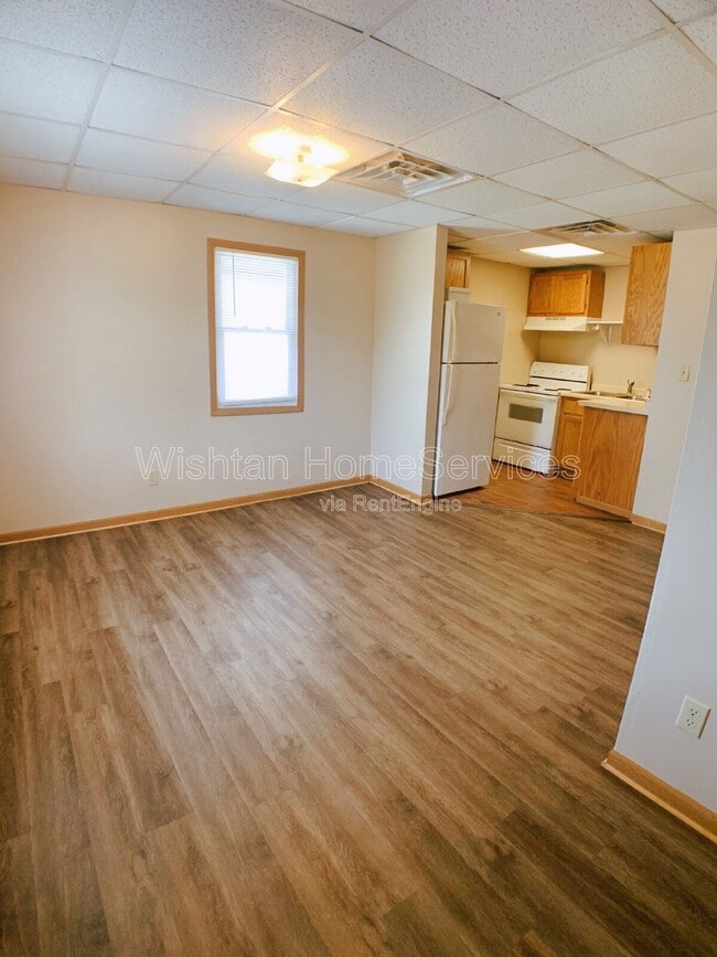property at 308 W Adams Rd