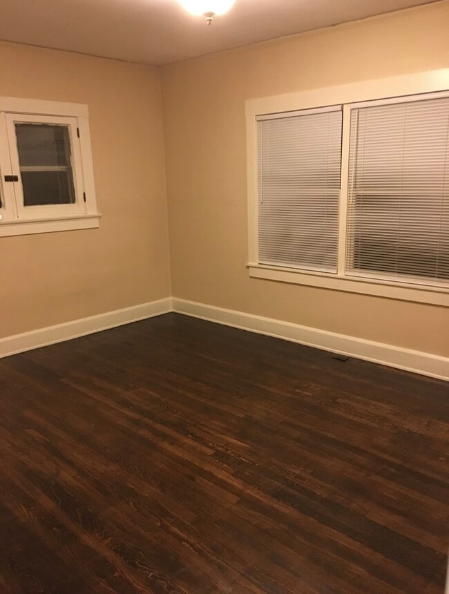 1430 S Center St, Unit Apt C