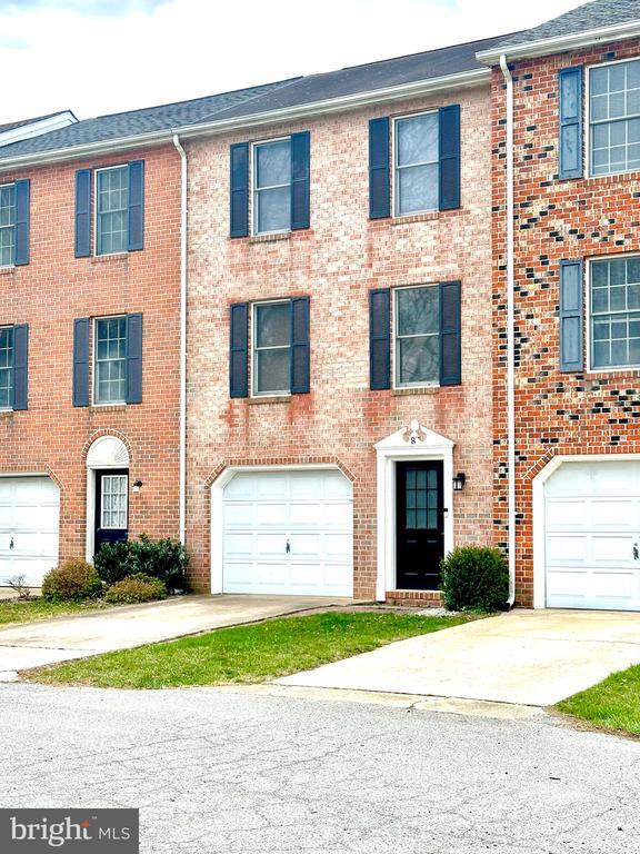 8 Rutherford Pl in Harpers Ferry, WV - Building Photo - Building Photo