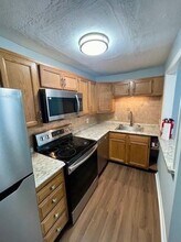 616 Boston Post Rd E in Marlborough, MA - Building Photo - Building Photo