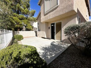 2183 Polynesia Cir in Henderson, NV - Building Photo - Building Photo