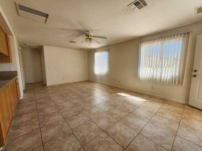 72454 El Paseo Dr in Twentynine Palms, CA - Building Photo - Building Photo