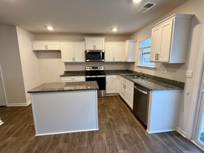 214 Hickory Frst Trl in Piedmont, SC - Building Photo - Building Photo