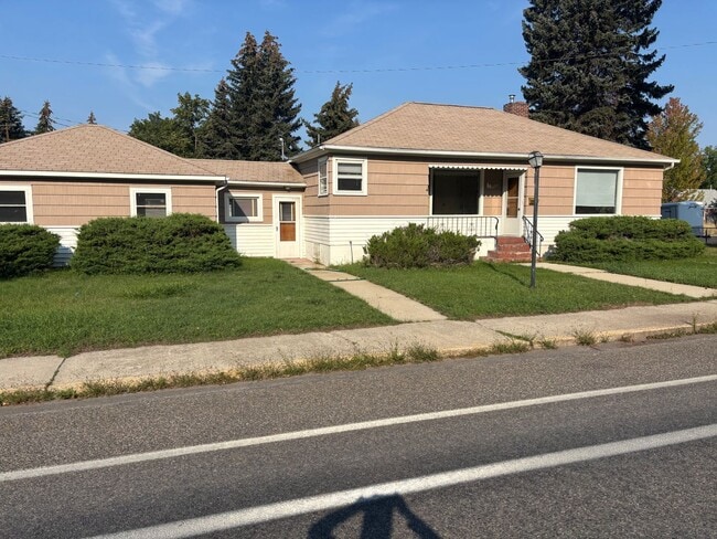 property at 2301 Arthur Ave