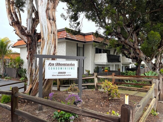 2929 Fire Mountain Dr in Oceanside, CA - Building Photo - Building Photo