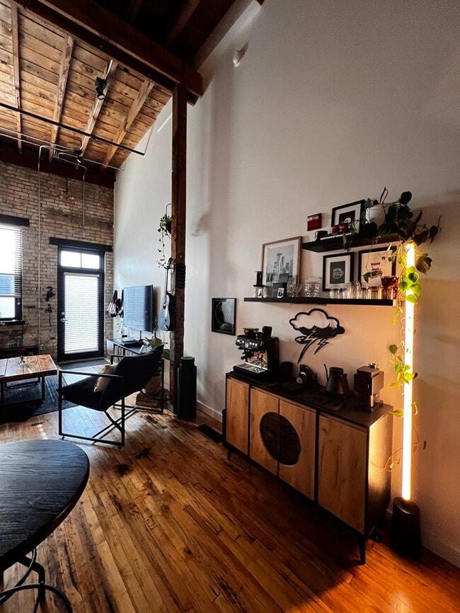 346 Pierpont Ave in Salt Lake City, UT - Building Photo - Building Photo