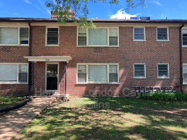property at 7259 Pasadena Blvd