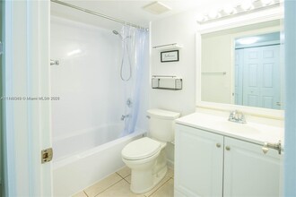 8006 SW 149th Ave in Miami, FL - Building Photo - Building Photo