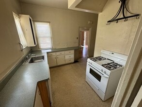 417 Sycamore St NE in Albuquerque, NM - Building Photo - Building Photo
