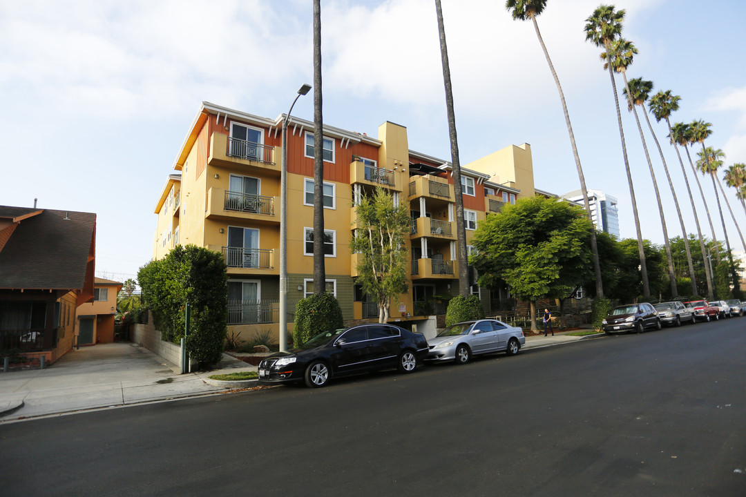 Residential Condominiums in Los Angeles, CA - Building Photo