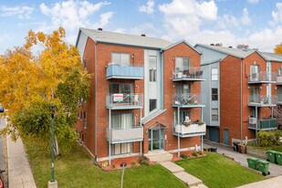680 36E Av in Montréal, QC - Building Photo