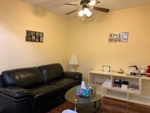 2304 Center Stone Ln in Riviera Beach, FL - Building Photo - Building Photo